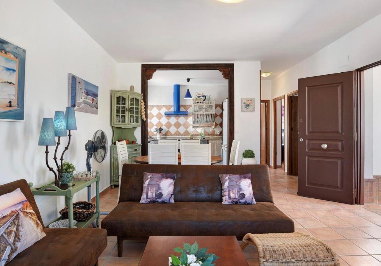 Villa Ebano โกนิล เด ลาฟรอนเตรา ภายนอก รูปภาพ